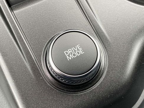 New 2026 Ford Explorer Active image 20