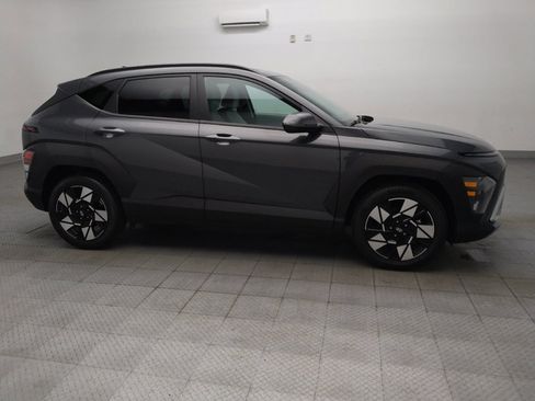 Used 2024 Hyundai Kona SEL FWD image 11