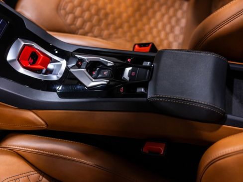 Used 2023 Lamborghini Huracan EVO AWD/4WD image 50