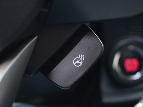 Certified 2025 Subaru Outback Limited image 36