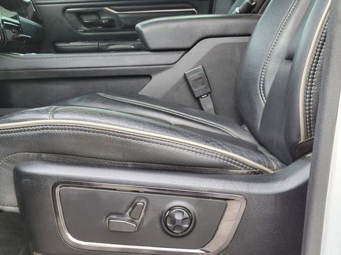 Used 2024 RAM 1500 Limited w/ Body Color Bumper Group image 23