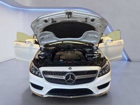Used 2015 Mercedes-Benz CLS 400 4MATIC image 8