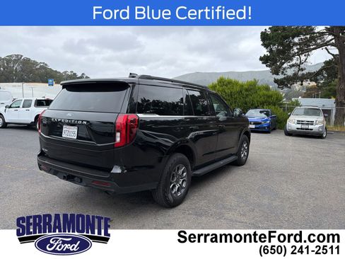 Certified 2025 Ford Expedition Active AWD/4WD image 6