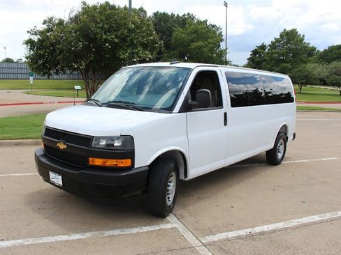 Used 2025 Chevrolet Express 3500 LS RWD image 1