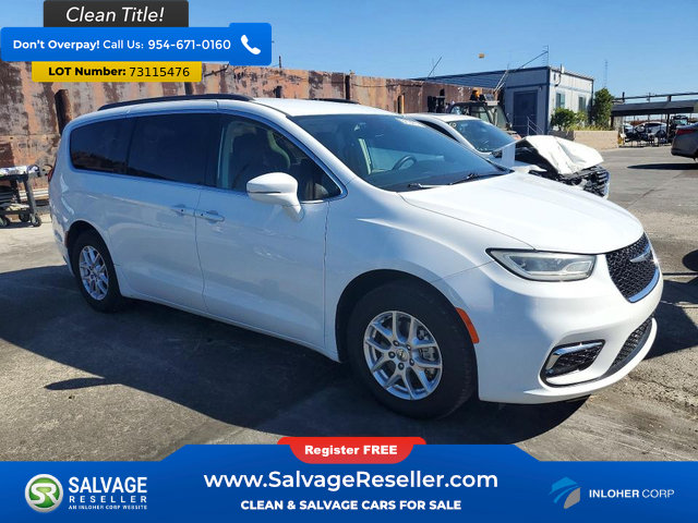 Used 2022 Chrysler Pacifica Touring-L FWD image 5