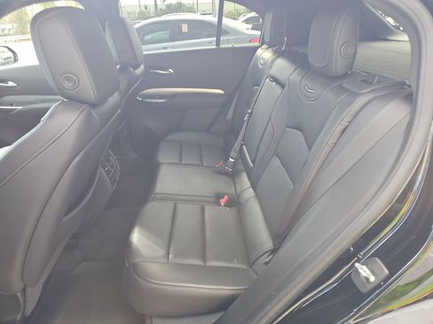 Used 2020 Cadillac XT4 Premium Luxury image 14