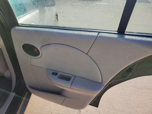 Used 2005 Saturn ION Level 2 w/ Power Pkg image 8