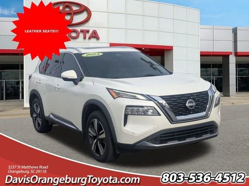 Used 2023 Nissan Rogue SL w/ SL Premium Package image 1