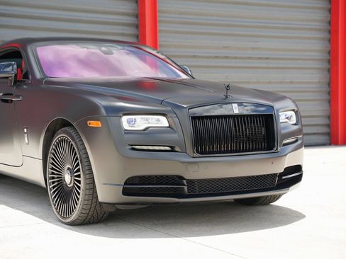 Used 2020 Rolls-Royce Wraith RWD image 8