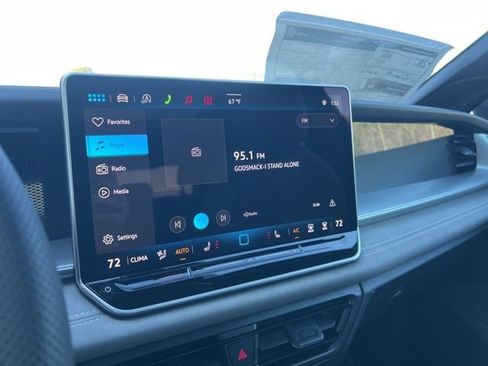 New 2026 Volkswagen Tiguan SE R-Line FWD image 12
