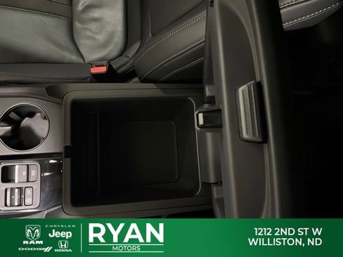 Used 2023 Honda Pilot EX-L image 26