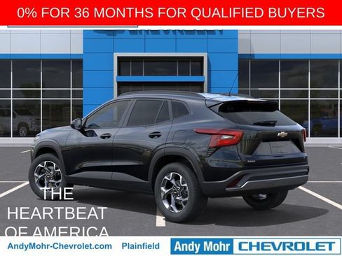 New 2026 Chevrolet Trax LT w/ Sunroof Package FWD image 5