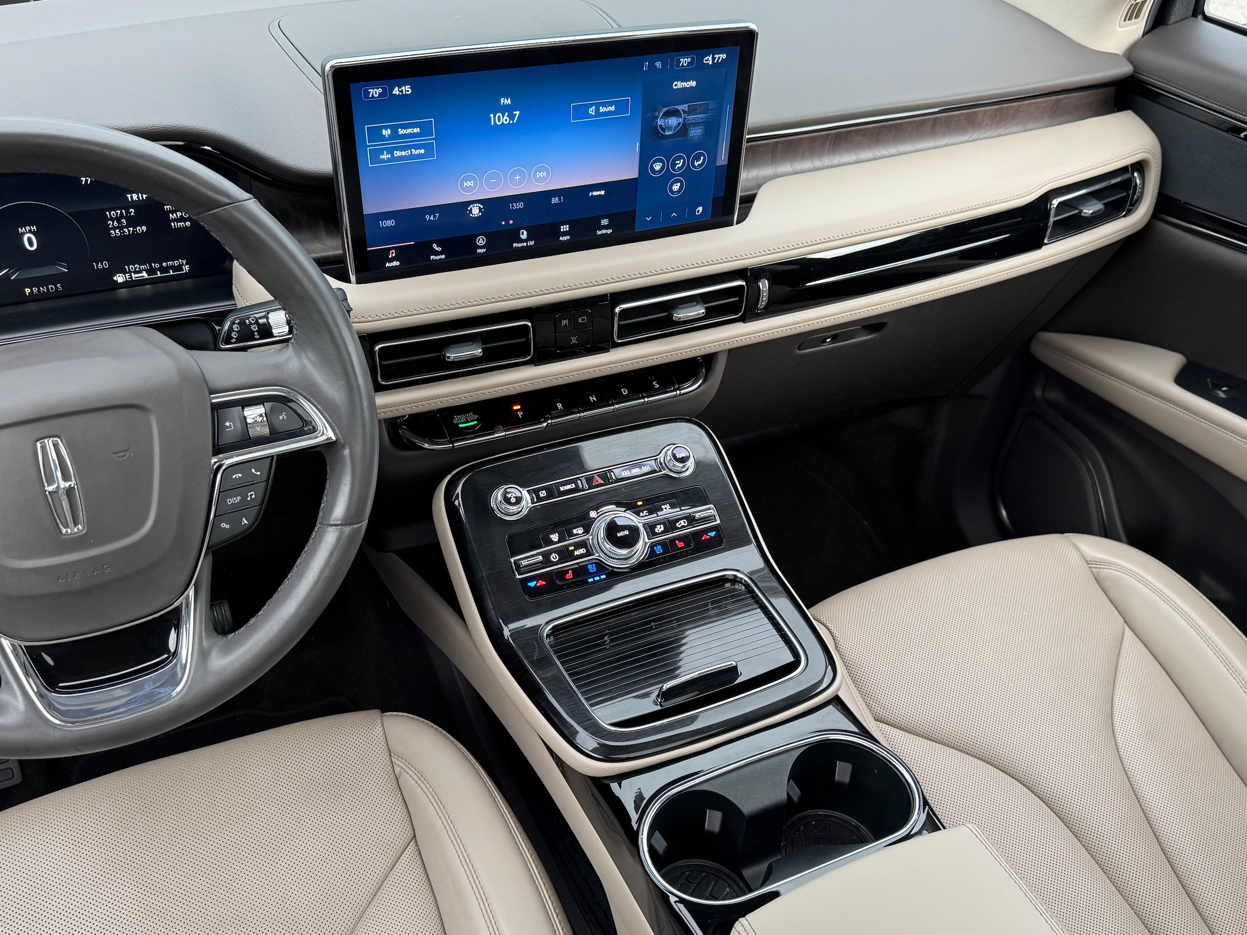 Used 2023 Lincoln Nautilus Reserve AWD/4WD image 14