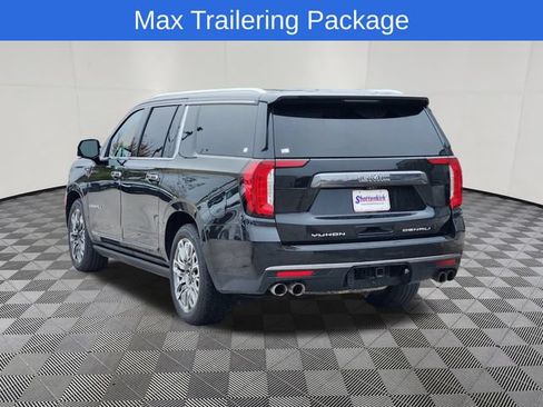 Used 2023 GMC Yukon XL Denali Ultimate AWD/4WD image 4