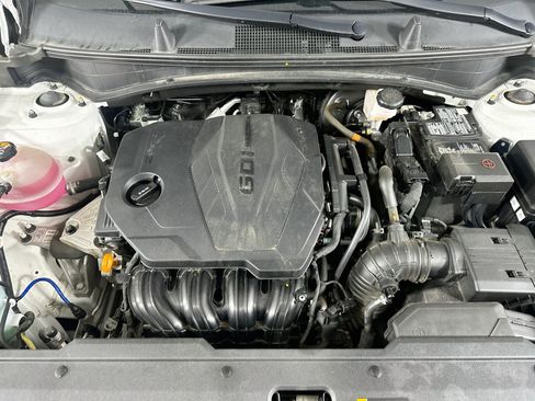 Used 2023 Kia Sportage EX FWD image 32