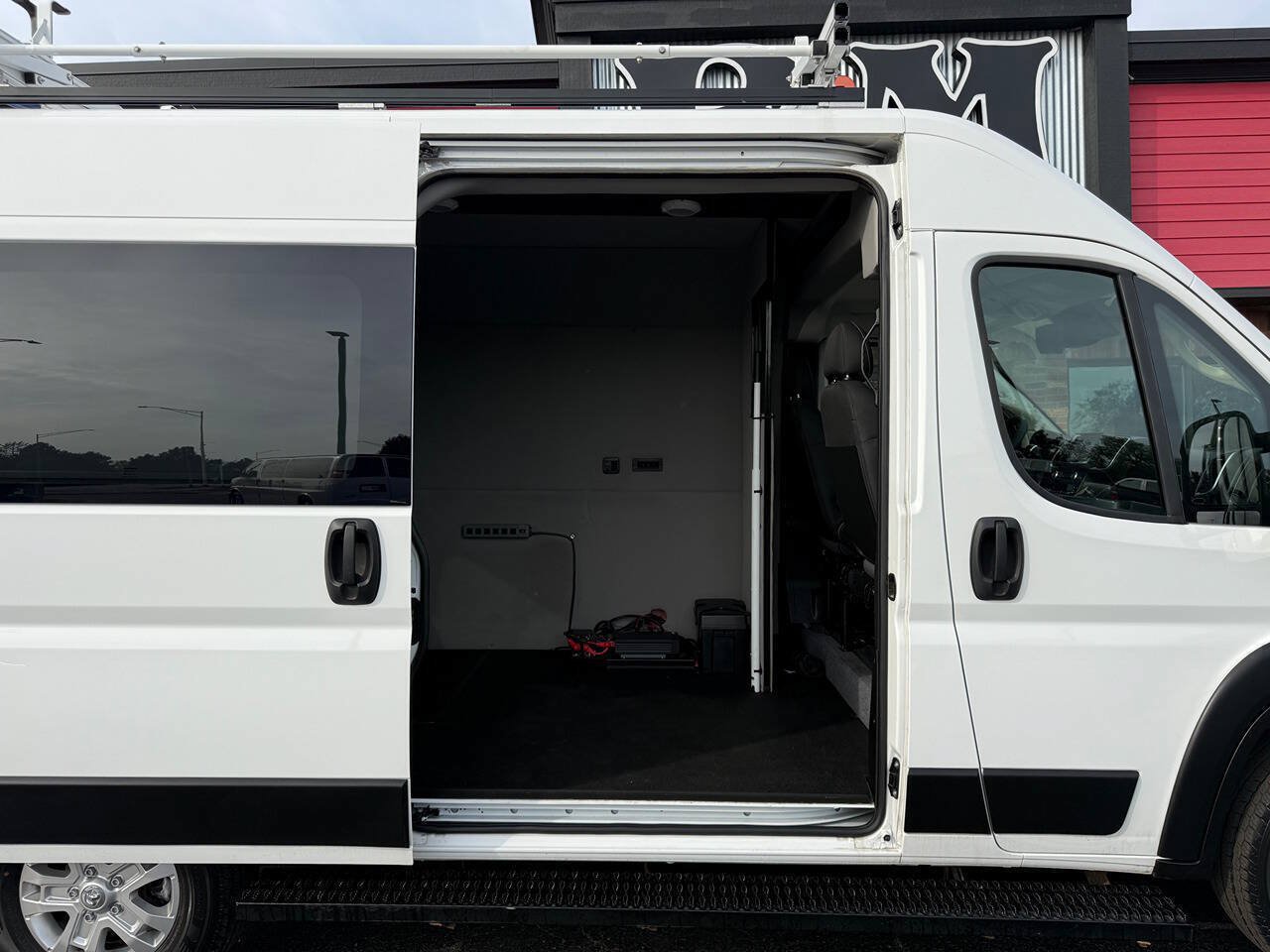 Used 2024 RAM ProMaster 1500 w/ Quick Order Package 22G SLT FWD image 21