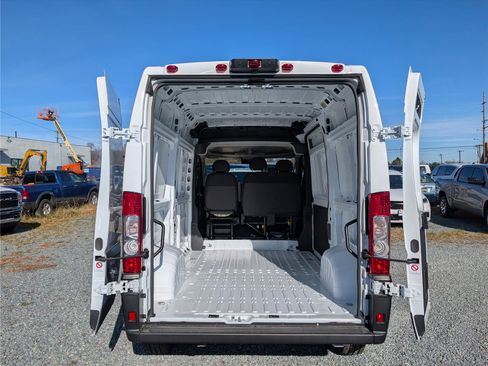 New 2026 RAM ProMaster 2500 w/ Power Group image 9