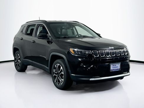 Used 2022 Jeep Compass Limited AWD/4WD image 3