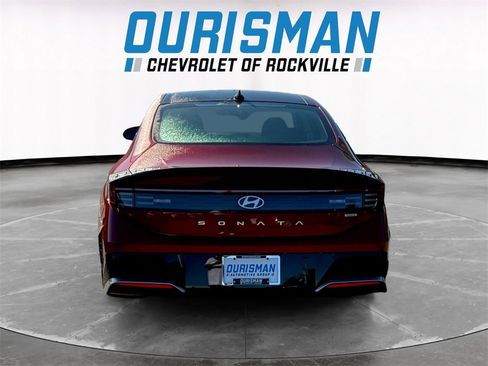 Used 2024 Hyundai Sonata Limited image 5