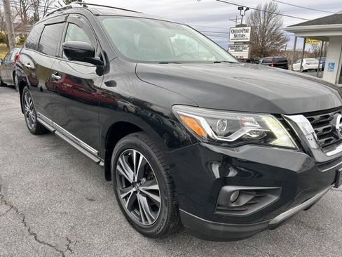 Used 2018 Nissan Pathfinder Platinum image 6