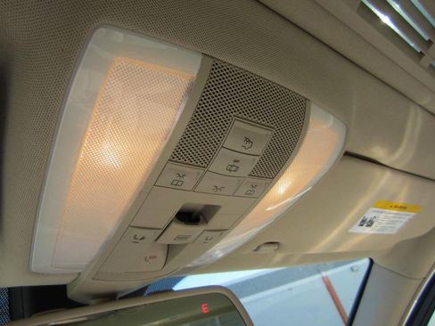 Used 2014 Mercedes-Benz C 250 C 250 Sport 4dr Sedan image 32