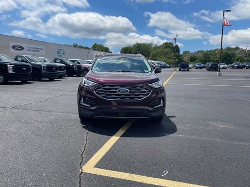 Used 2020 Ford Edge SEL w/ Convenience Package AWD/4WD image 2