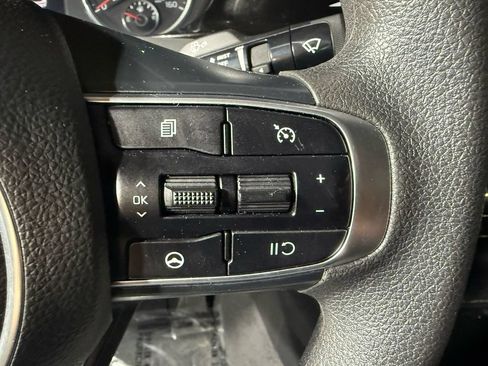 Used 2022 Kia K5 LXS FWD image 14