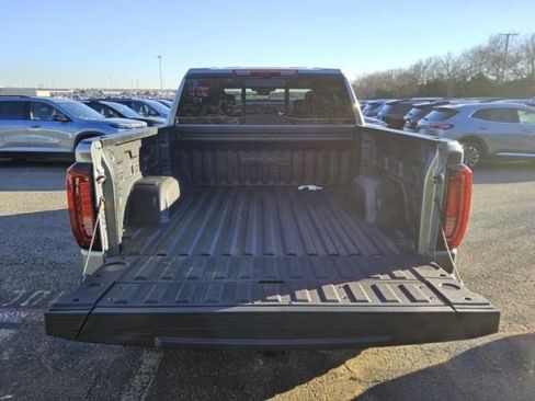 Used 2026 GMC Sierra 1500 AT4X w/ AT4X AEV Edition image 9