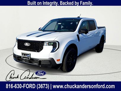 New 2025 Ford Maverick Lariat w/ Black Appearance Package
