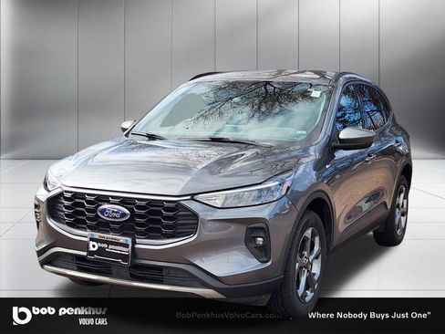 Used 2025 Ford Escape ST-Line Select image 22