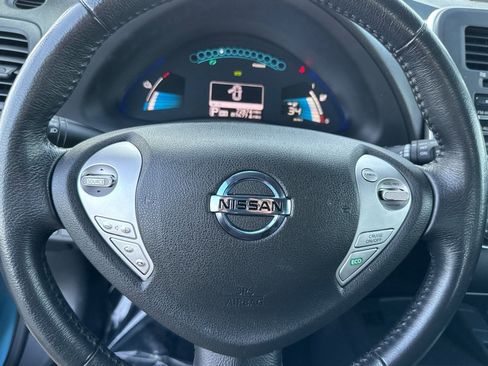 Used 2015 Nissan Leaf S w/ Charge Package image 14