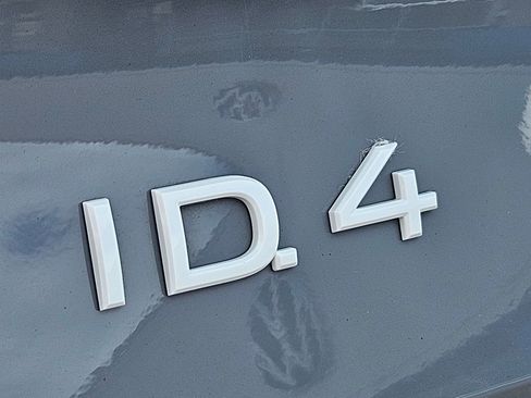 Used 2022 Volkswagen ID.4 Pro RWD image 27