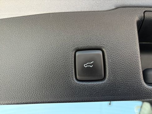 Used 2024 Ford Escape Active FWD image 10