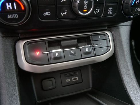 Used 2021 GMC Acadia Denali w/ Denali Ultimate Package image 28