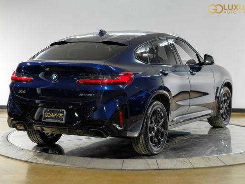 Used 2024 BMW X4 xDrive30i w/ M Sport Package AWD/4WD image 9