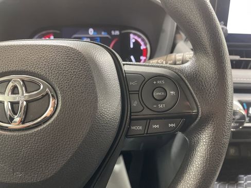 Used 2024 Toyota RAV4 XLE w/ Convenience Package image 23