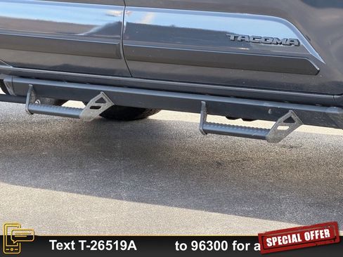 Used 2024 Toyota Tacoma TRD Off-Road image 24