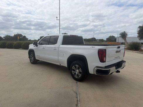 Used 2024 GMC Sierra 1500 SLE AWD/4WD image 12