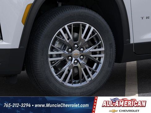 New 2026 Chevrolet Traverse LT w/ Driver Confidence Package image 9