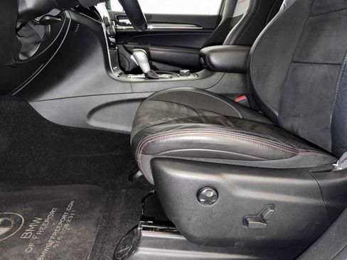 Used 2021 Jeep Grand Cherokee Trailhawk AWD/4WD image 10