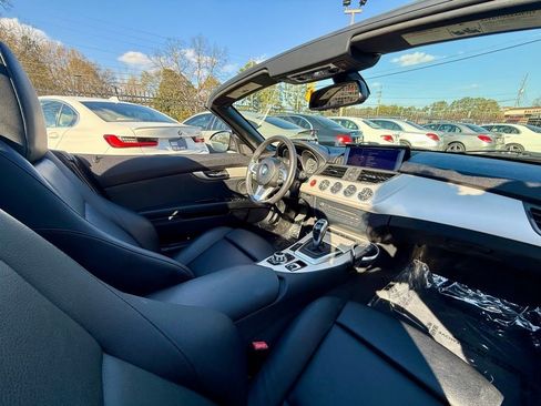 Used 2015 BMW Z4 sDrive28i RWD image 20