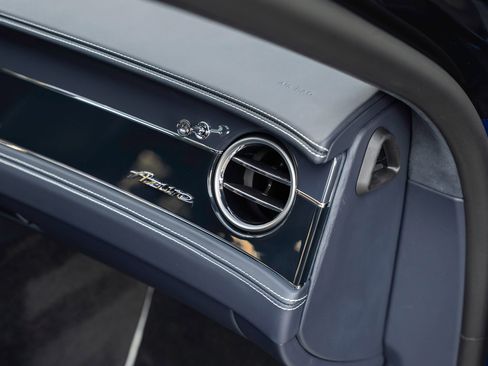 Certified 2026 Bentley Flying Spur Plug-In Hybrid AWD/4WD image 62