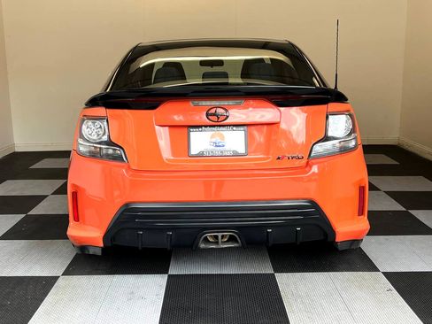 Used 2015 Scion tC image 5