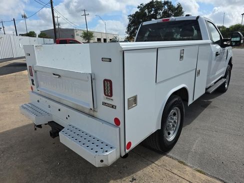 Used 2022 Ford F350 XL w/ Power Equipment Group AWD/4WD image 3