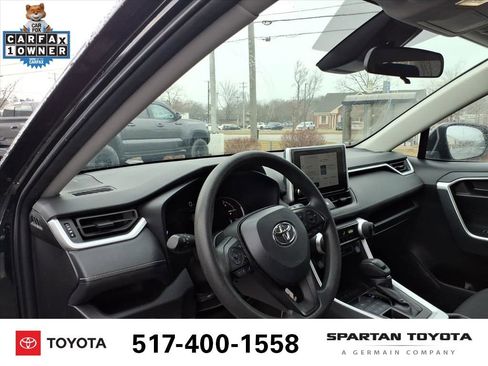 Used 2024 Toyota RAV4 LE AWD/4WD image 15