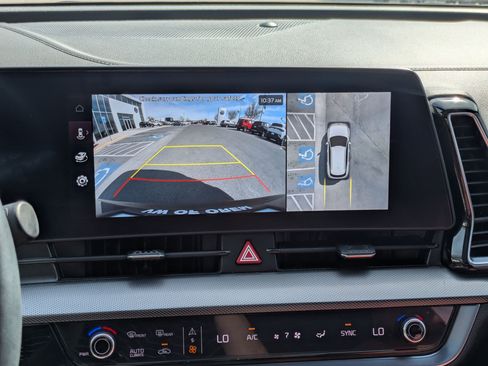 Used 2025 Kia Sportage SX image 28