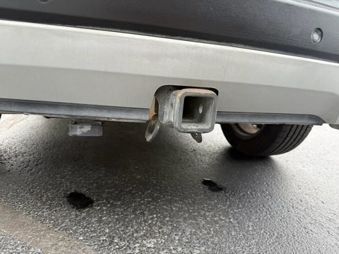 Used 2020 Ford Escape Titanium AWD/4WD image 38