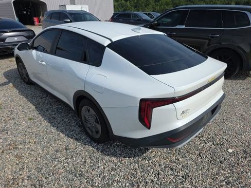 Certified 2025 Kia K4 FWD image 4