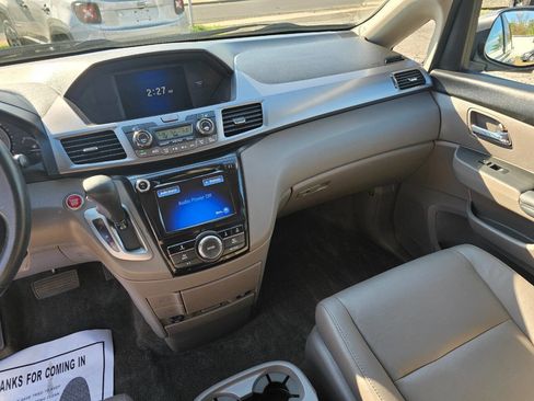 Used 2014 Honda Odyssey EX-L image 14