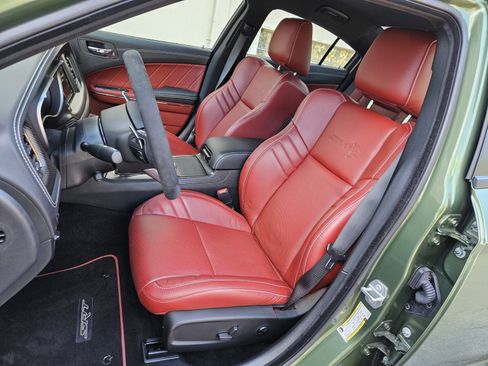 Used 2022 Dodge Charger SRT Hellcat RWD image 2